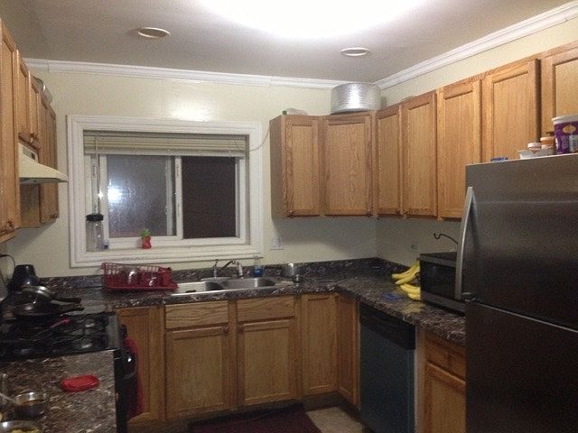 2nd image of 6338 N Leavitt St #1N