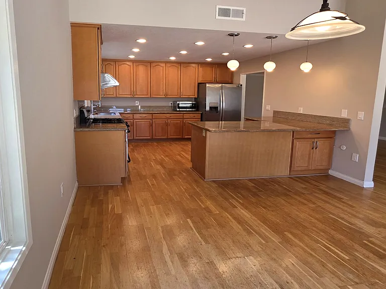 7118 Columbine Dr — Photo 12