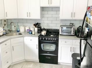 3720 Brookside St #1F, Little Neck, NY 11363
