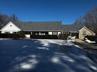 50 High St, Moosup, CT 06354