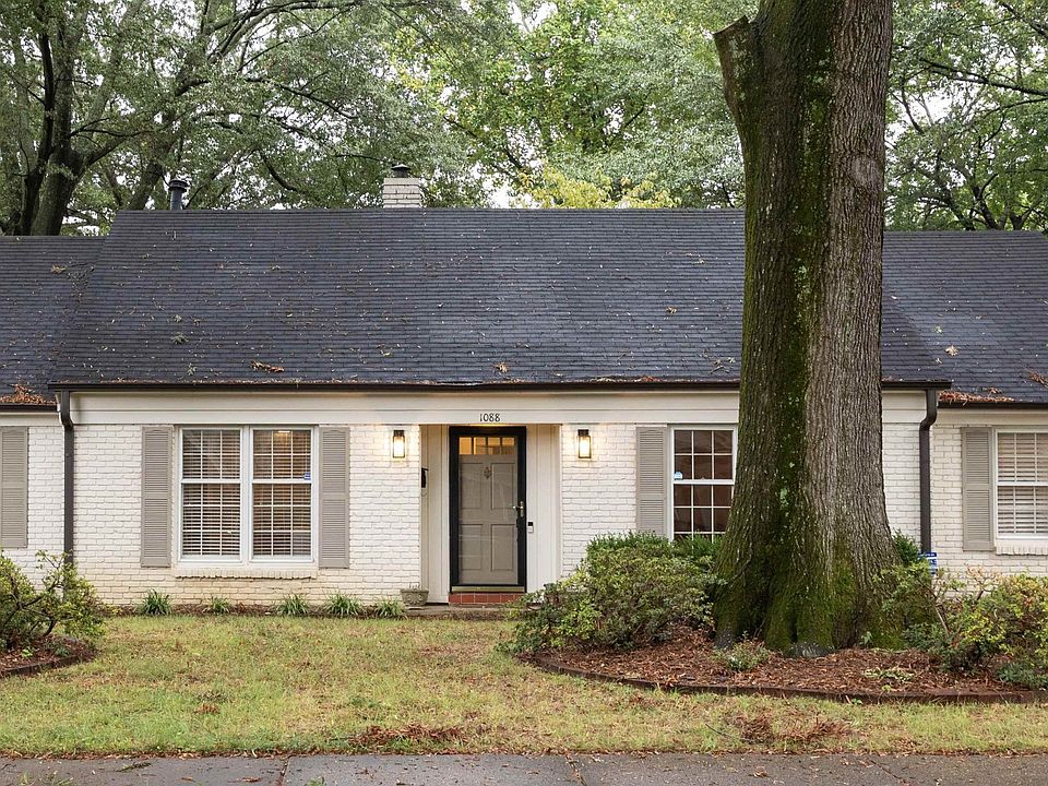 1st image of 1088 Woodview Dr