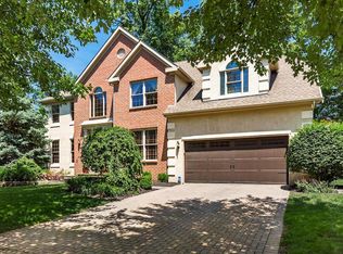 300 Ashmoore Dr, Powell, OH