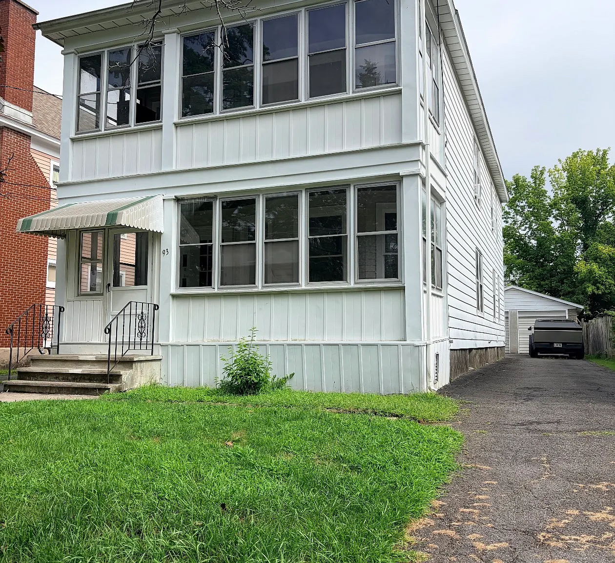 4 bed, 1475 sqft, $1,900 — Photo 1