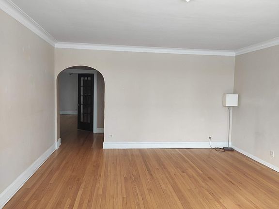 LR view West from bay windows