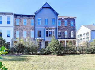2703 Queenstown St, Norcross, GA 30071