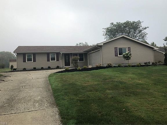 4th image of 477 Garver Dr