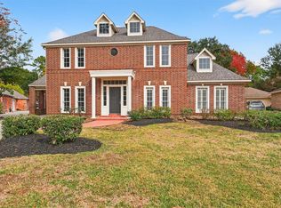 17722 Forest Park Ln, Spring, TX 77379
