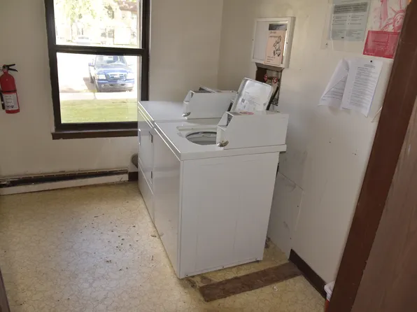 260 N Corning St #1, Farwell, MI 48622