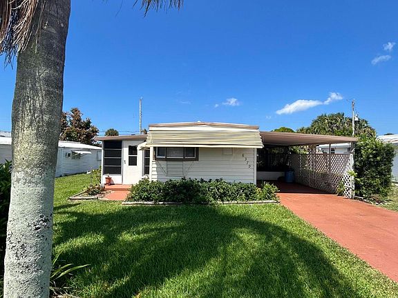 3rd image of 8379 SE Eagle Avenue