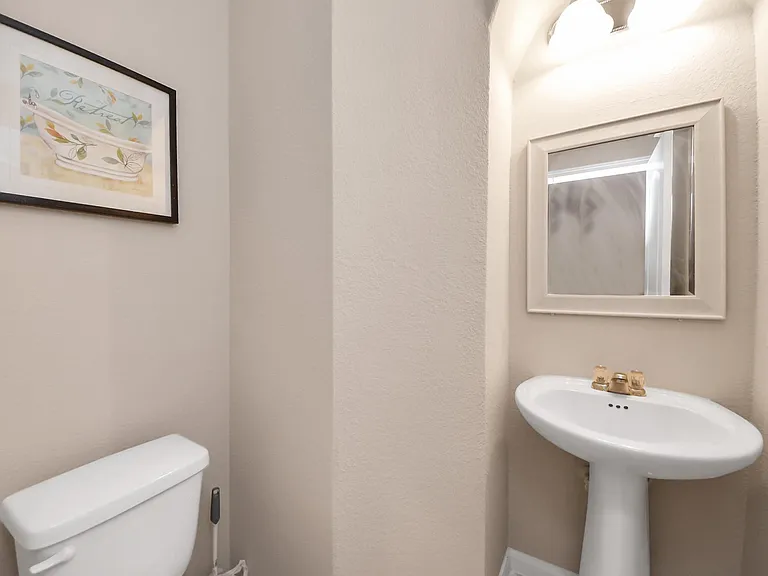 7214 Baitland Dr — Photo 8