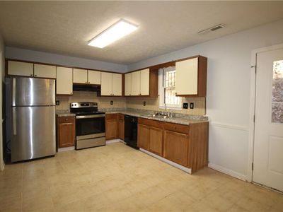 4438 Coopers Creek Dr SE, Smyrna, GA, 30082