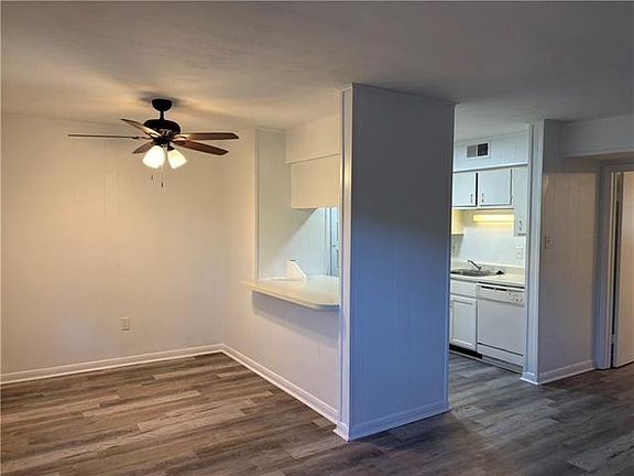 5th image of 10542 Jefferson Hwy APT 12