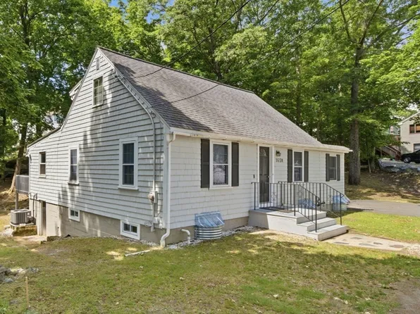 165-165 Green St #R, Stoneham, MA 02180