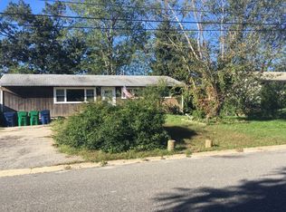 29 Annapolis Rd, South Toms River, NJ 08757