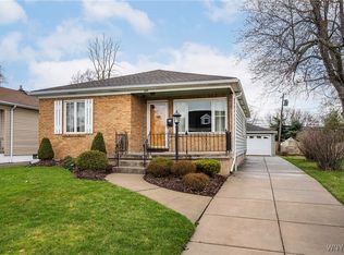 239 Treadwell Rd, Tonawanda, NY 14150