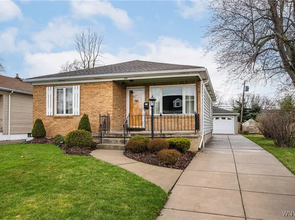 239 Treadwell Rd, Tonawanda, NY 14150