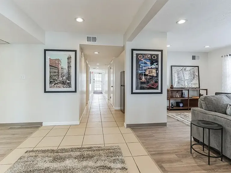 Vivo Living Miamisburg — Photo 34
