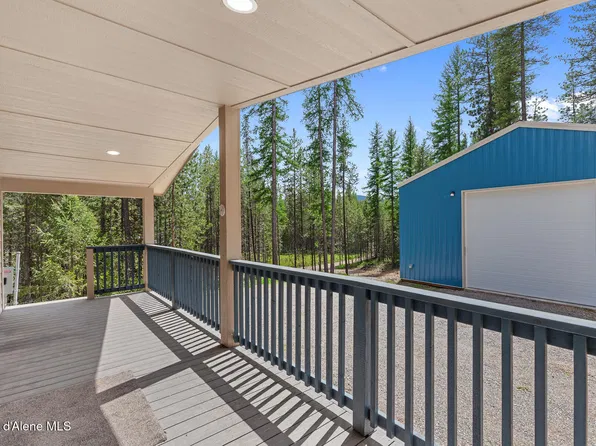 318 Meadowland Dr, Blanchard, ID 83804