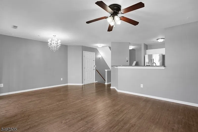 2 bed, 1.5 bath, $2,800 — Photo 3