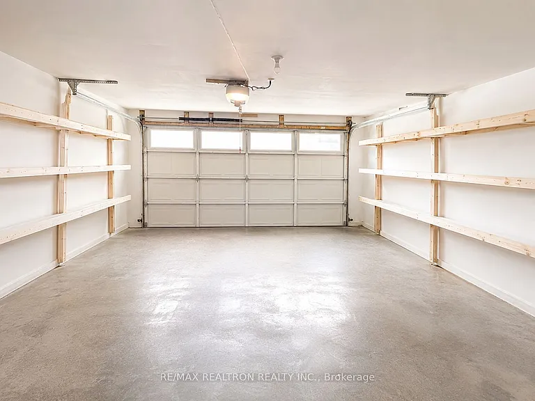 1695 Dersan St #102 — Photo 3