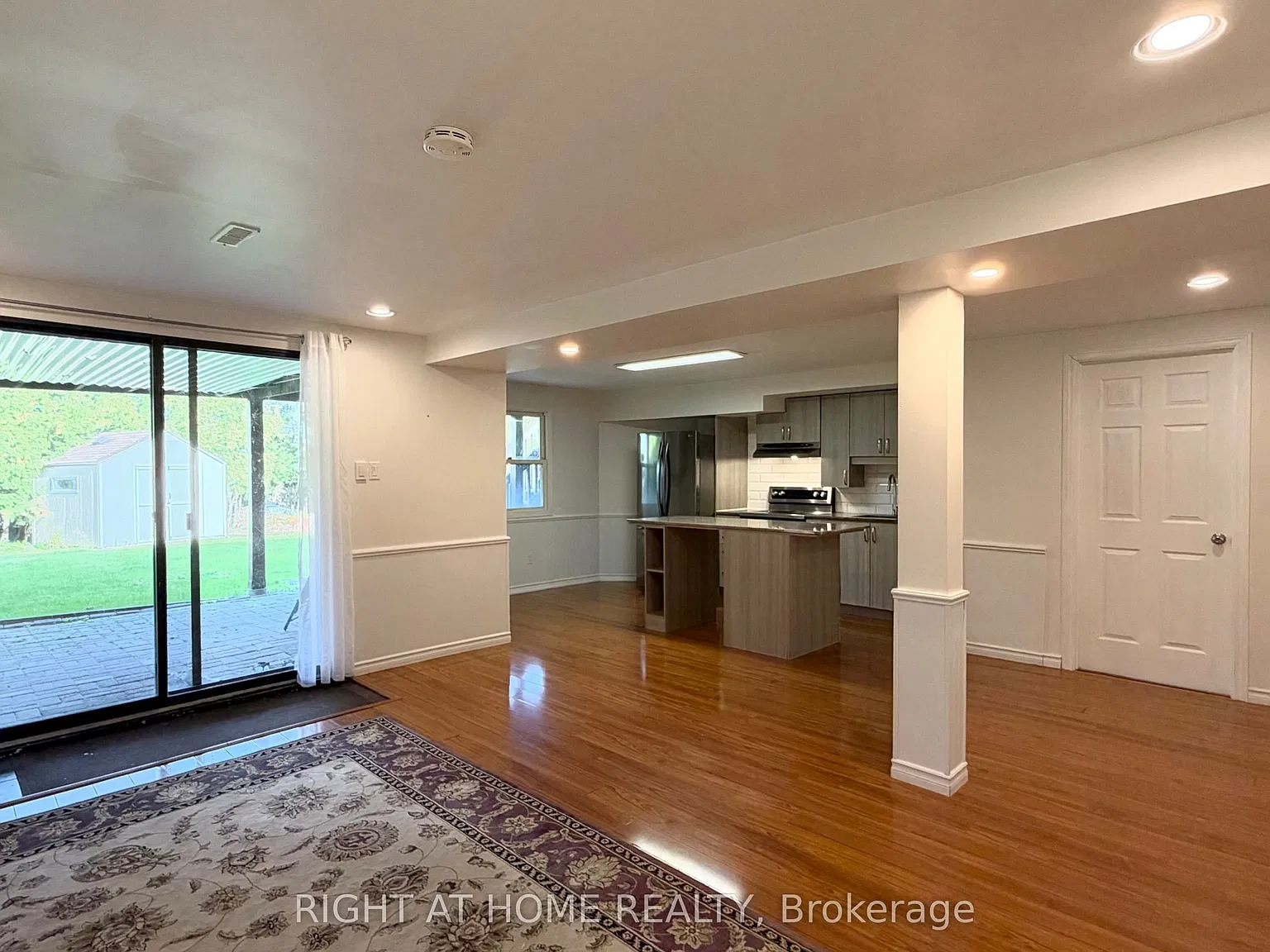 2 bed, $1,825 — Photo 1