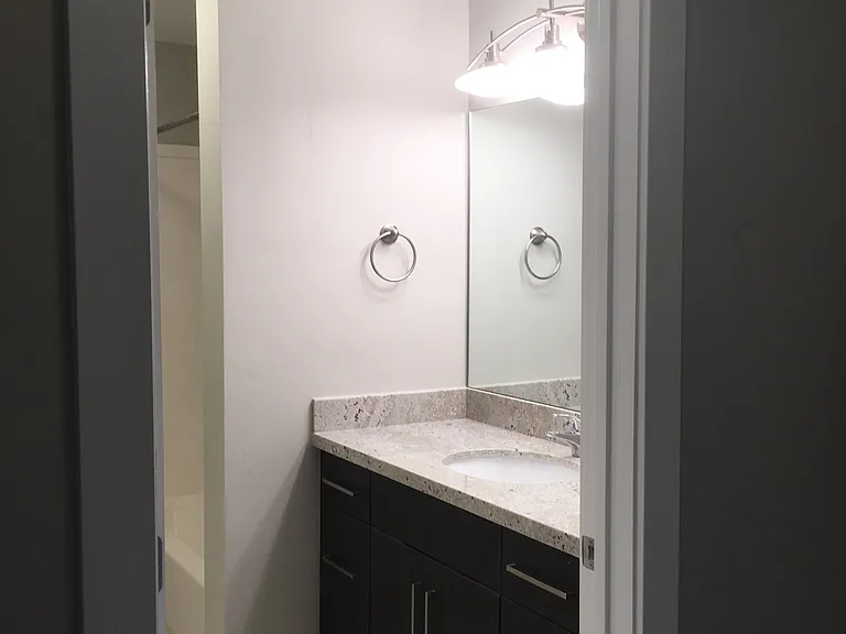 301 N Almond St — Photo 16