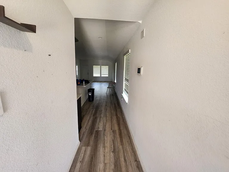1930 Legacy Hills Dr — Photo 14