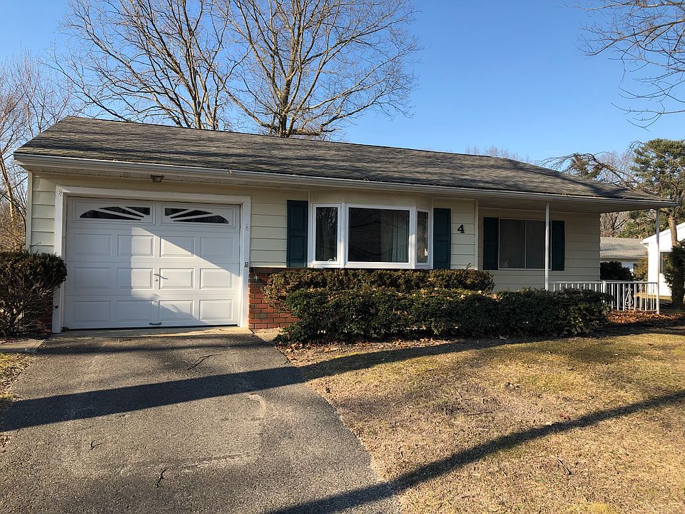 1st image of 4 N Dakota Ave