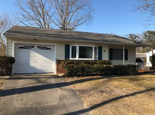4 N Dakota Ave, Whiting, NJ 08759