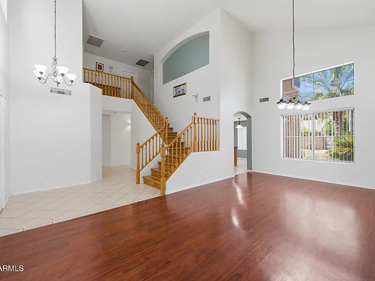 3358 E Park Ave — Photo 3