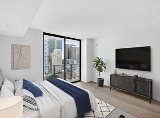 55 NE 2nd St #PENTHOUSE 1-04, Miami, FL 33132