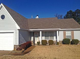 7100 Amberly Way Dr, Cordova, TN 38018