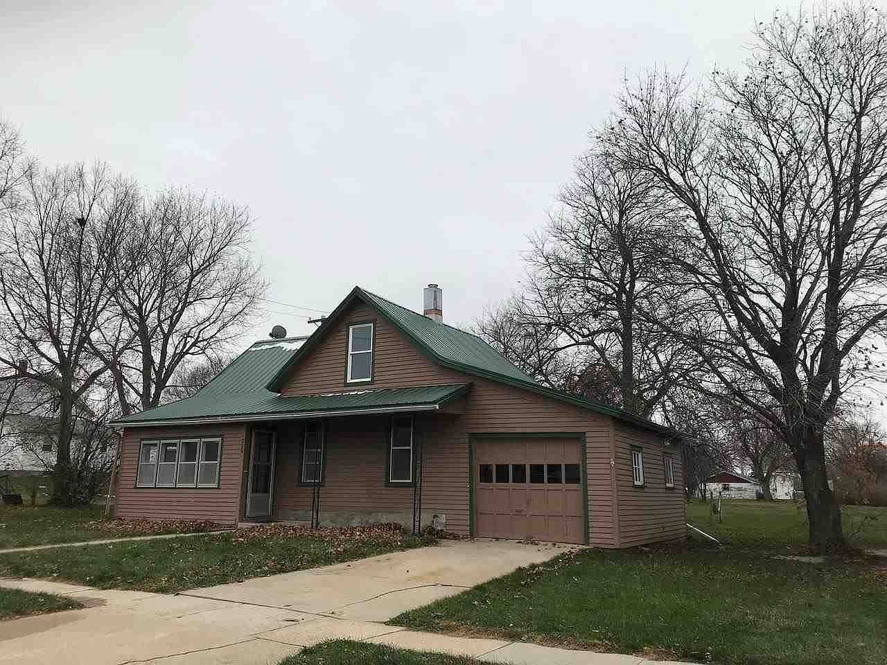 206 N West St, Plainview, NE 68769 Zillow