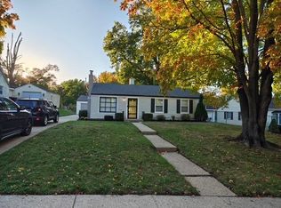 2423 Woodmont Dr, South Bend, IN 46614