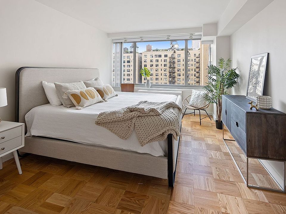 1st image of 315 W 70th St APT 16D