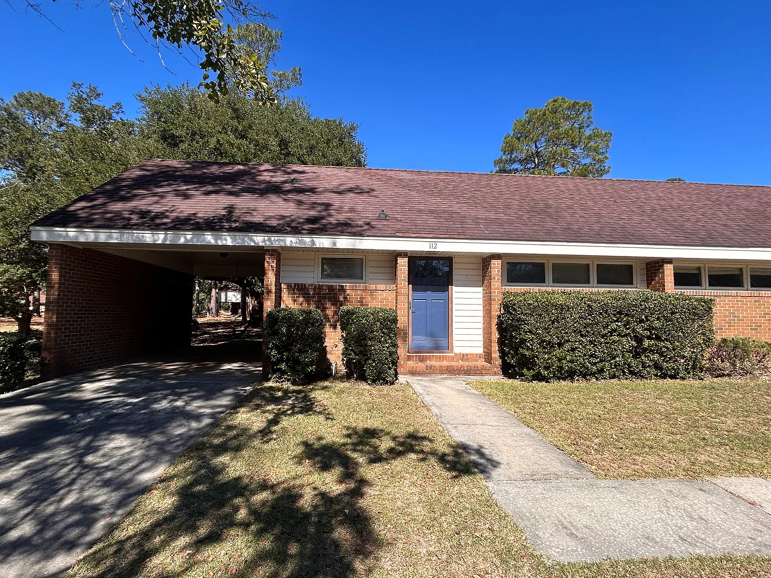 2 bed, 874 sqft, $1,250 — Photo 1