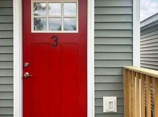 1169 Essex Rd #3, Williston, VT 05495