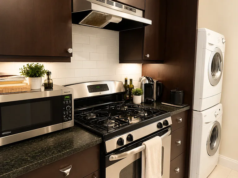 126 Charles St #2 — Photo 2