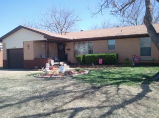 1808 Beverly Dr, Altus, OK 73521