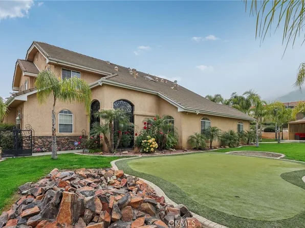 8420 Vicara Dr, Rancho Cucamonga, CA 91701