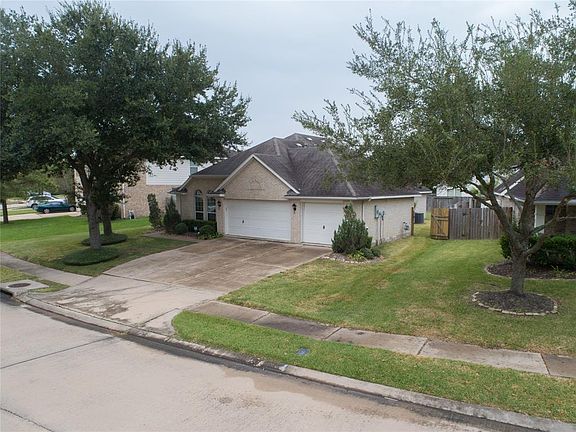 2nd image of 11417 Summit Bay Dr