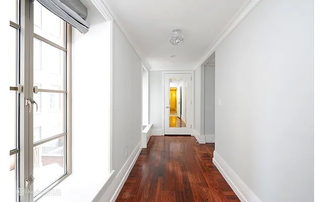 Rented by Douglas Elliman | media 27