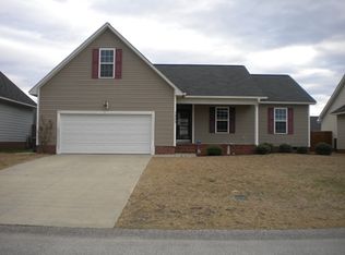 1493 Mingary Ave, Fayetteville, NC 28306