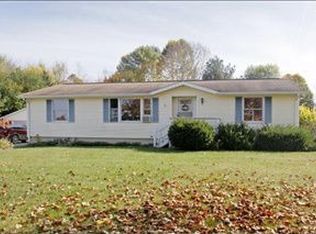 65759 Parkwood Ct, Paw Paw, MI 49079