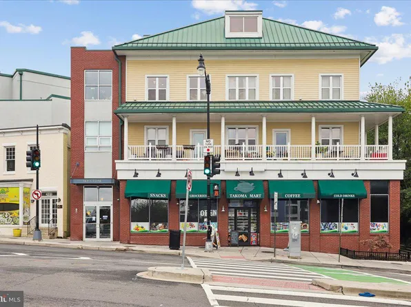 343 Cedar St NW APT 316, Washington, DC 20012