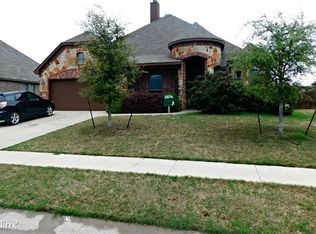 114 Stallion St, Waxahachie, TX 75165