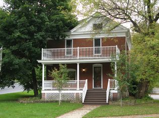 13 Charlton St, Ballston Spa, NY 12020