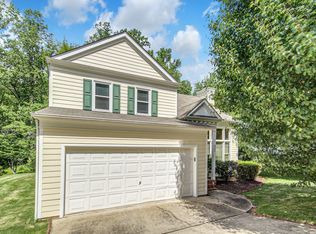 8121 Greywinds Dr, Raleigh, NC 27615