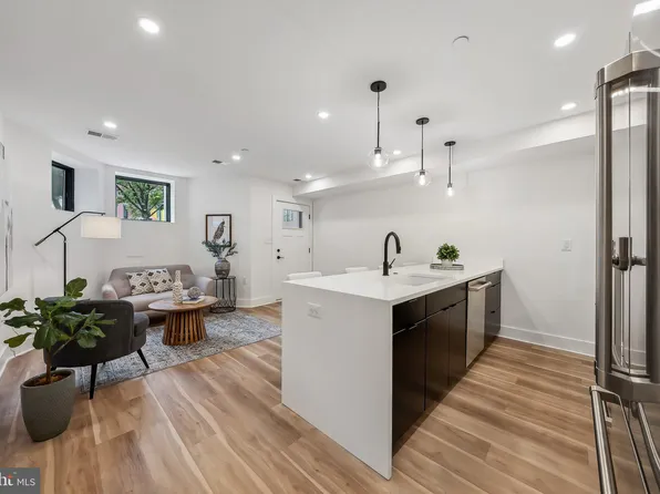 2015 13th St NW #1, Washington, DC 20009