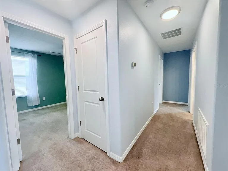 4935 Reflecting Pond Cir — Photo 32